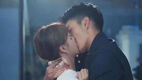 狼王子吻戏视频,浪漫瞬间引网友热议